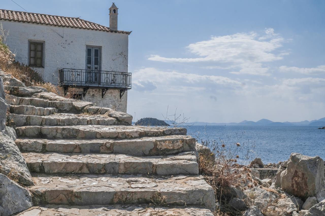 Lotus Sweet Home Hydra Exterior foto